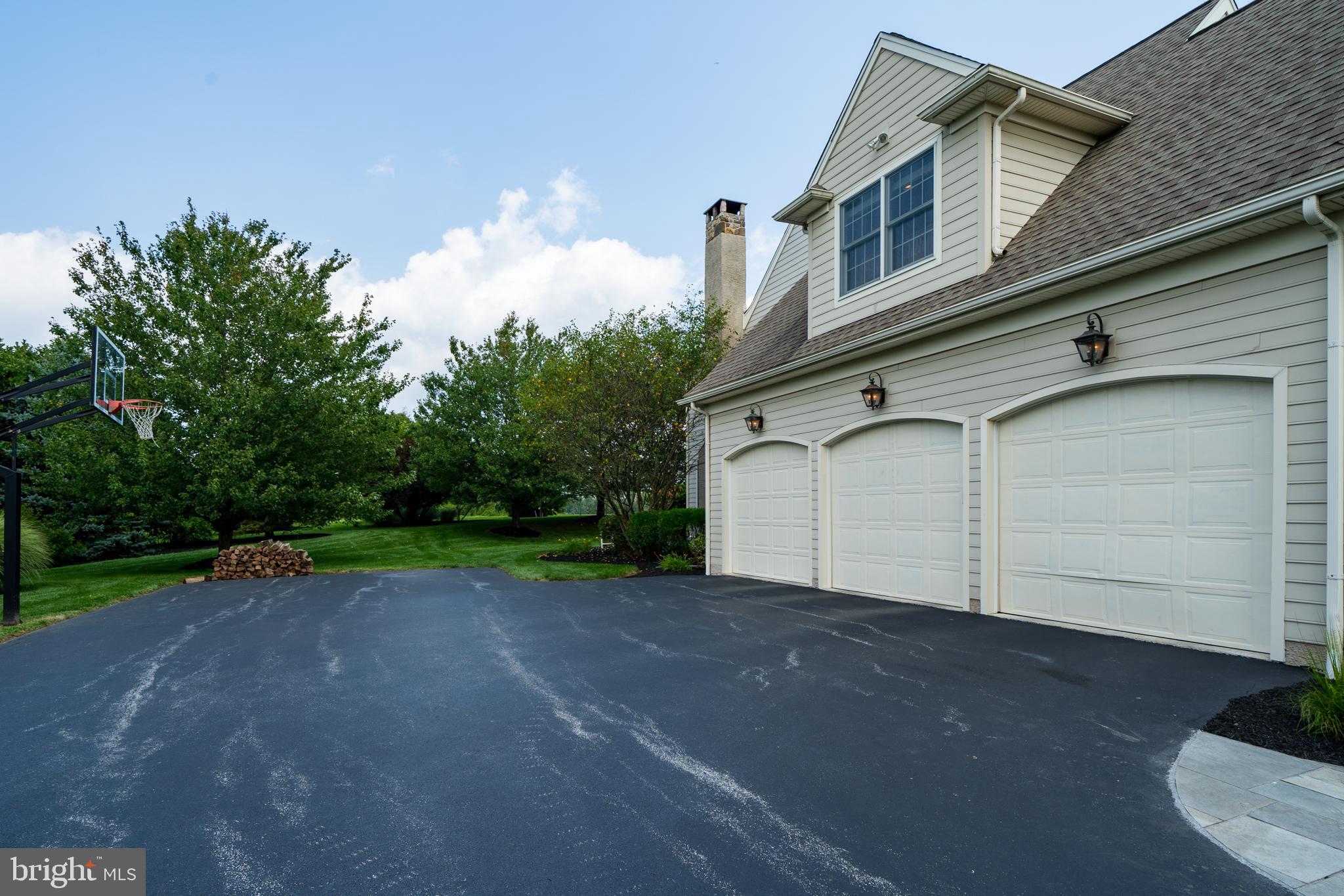 NEWLIN GREENE - Residential