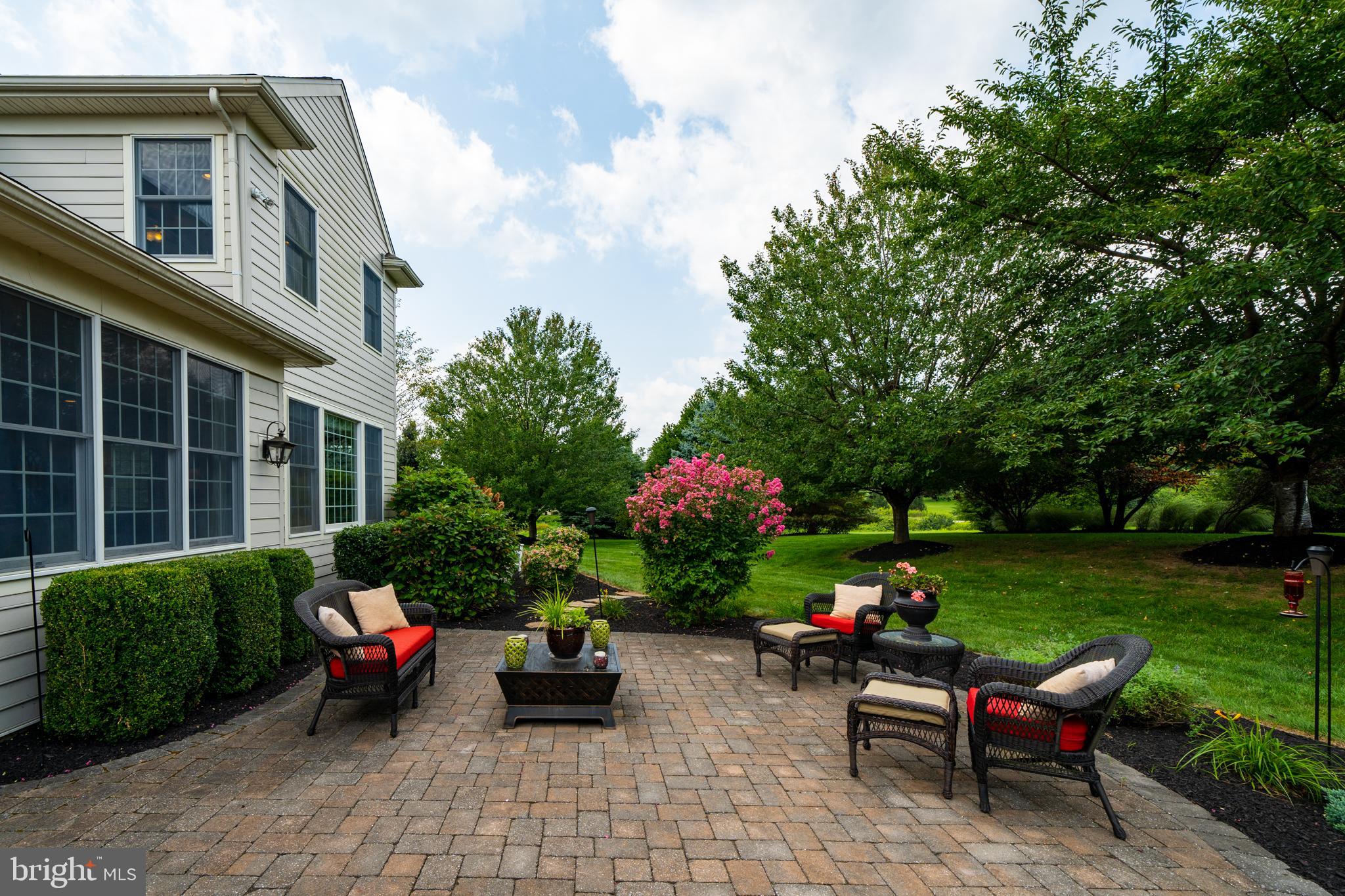 NEWLIN GREENE - Residential