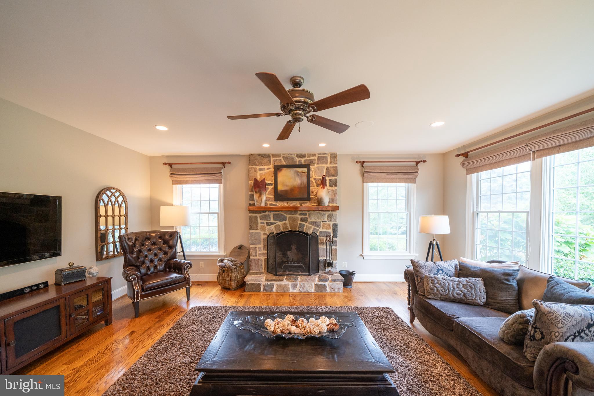 NEWLIN GREENE - Residential