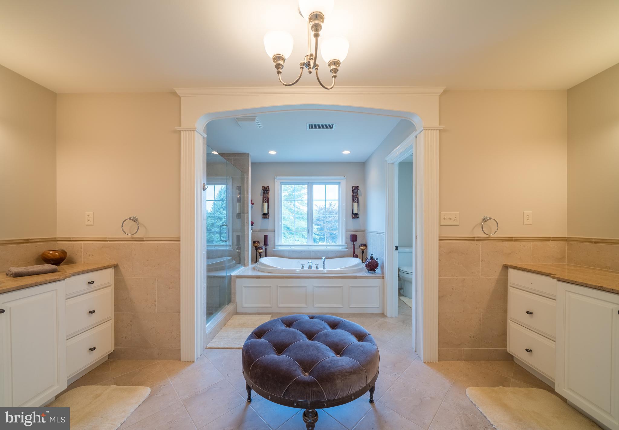 NEWLIN GREENE - Residential