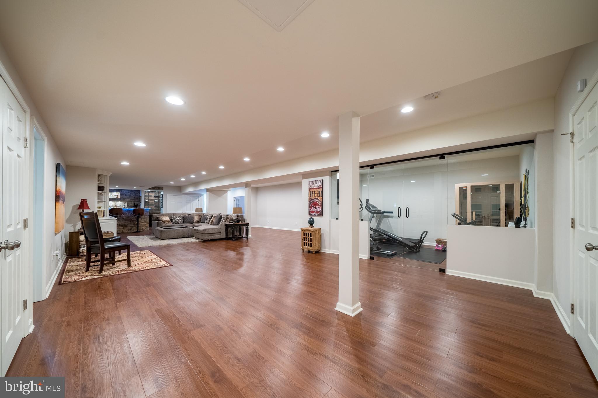 NEWLIN GREENE - Residential