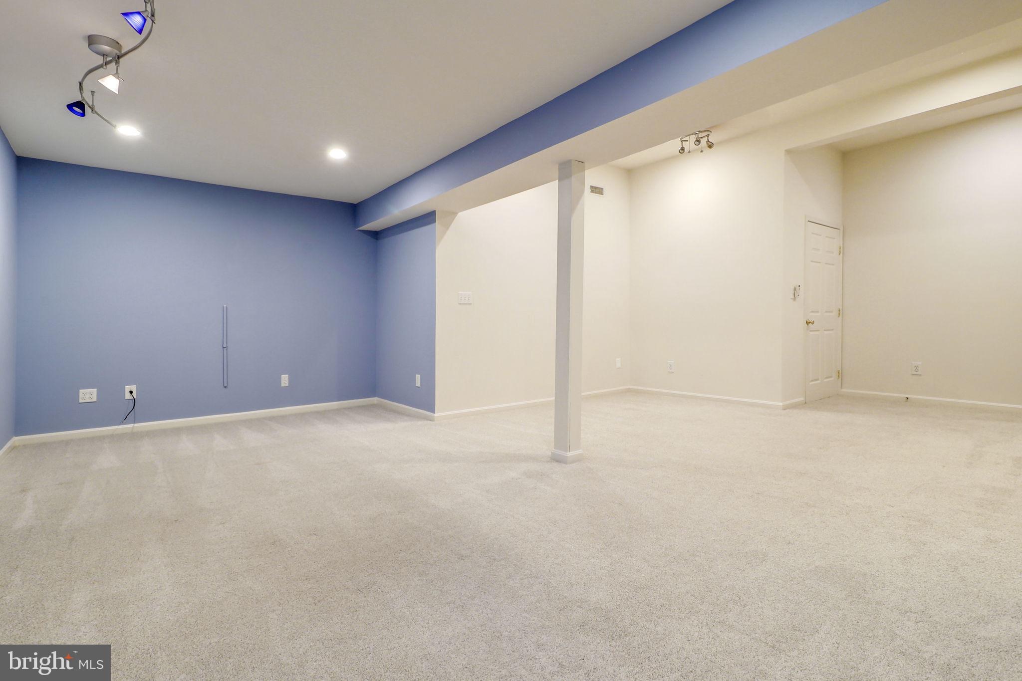 QUAIL VALLEY - Residential