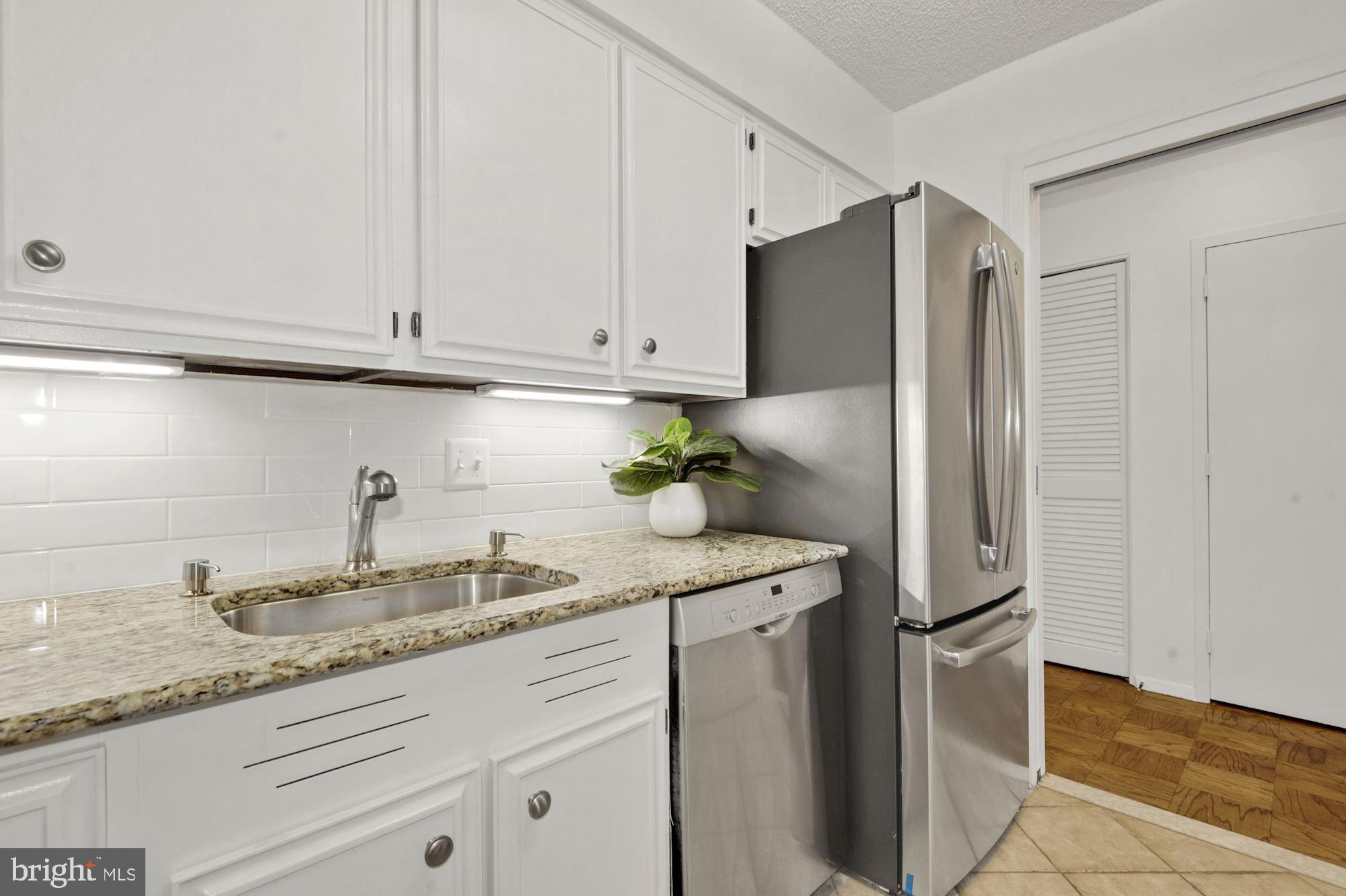 TOWER VILLAS - Residential Lease