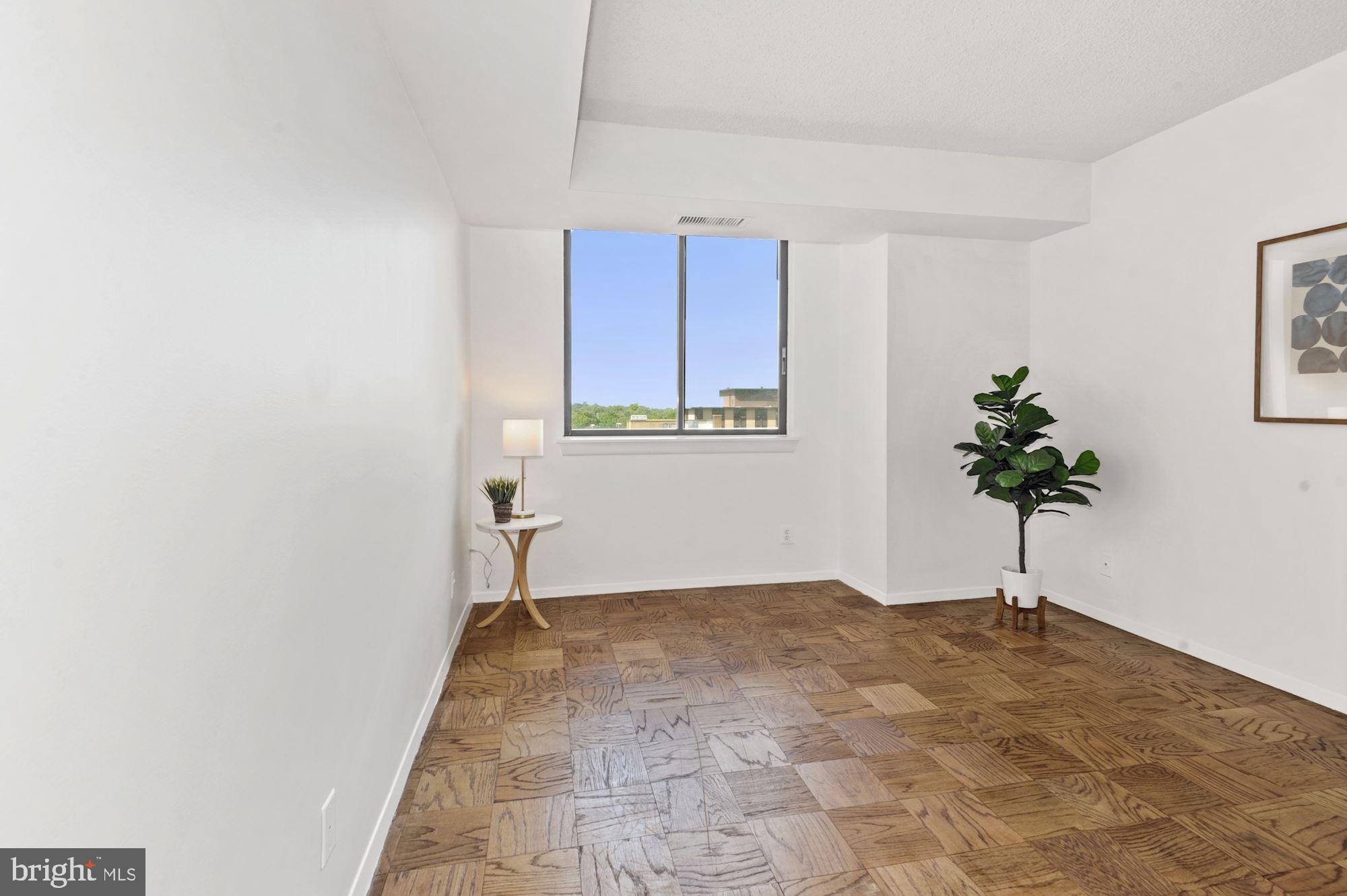 TOWER VILLAS - Residential Lease