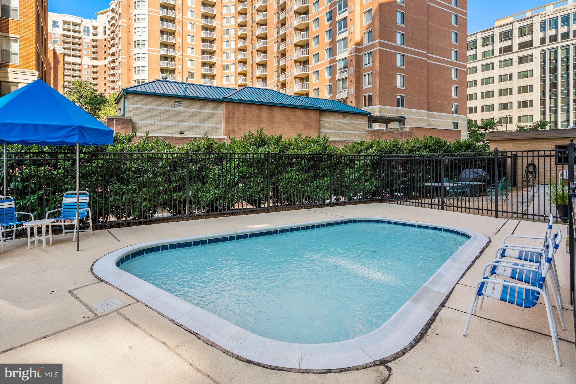 TOWER VILLAS - Residential Lease