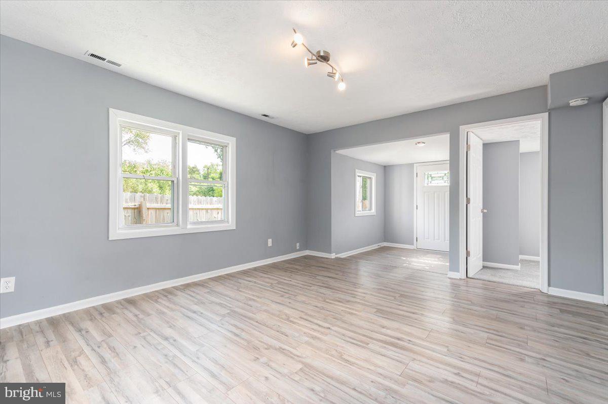 POINT PLEASANT - Residential