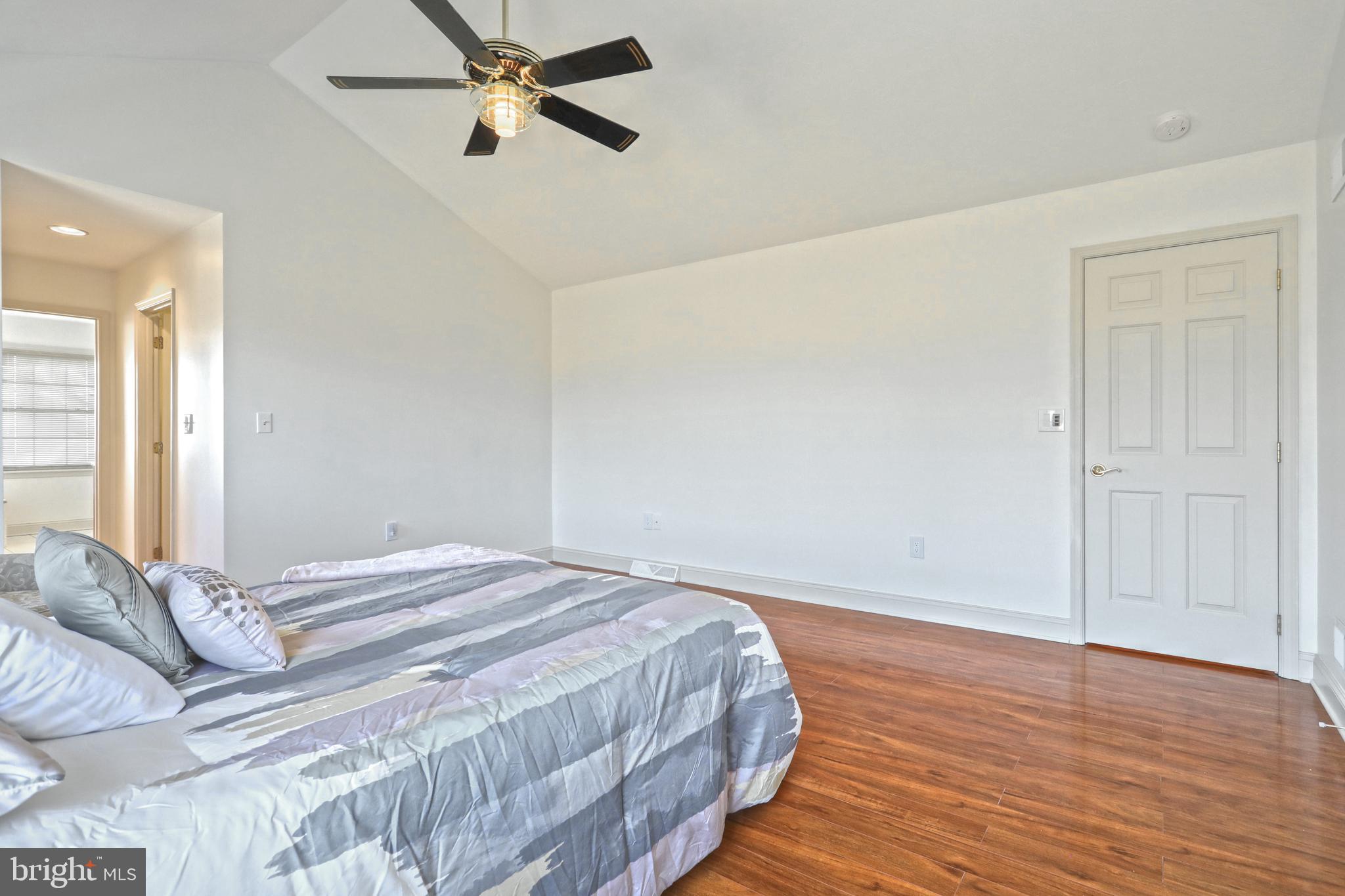 LITTLE CREEK FARMS - Residential