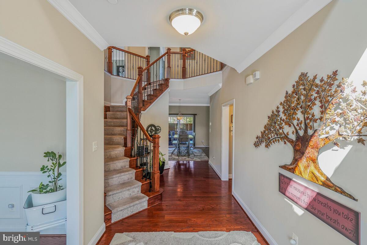 4533 COACHMANS PATH COURT