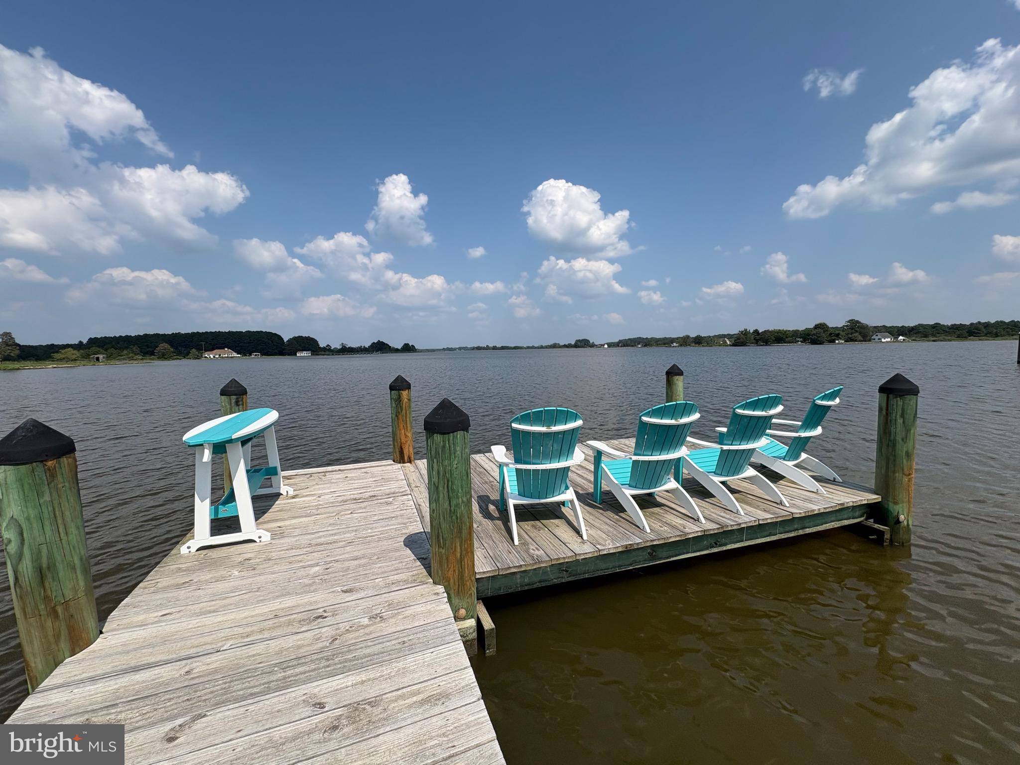 5229 HERON ROAD