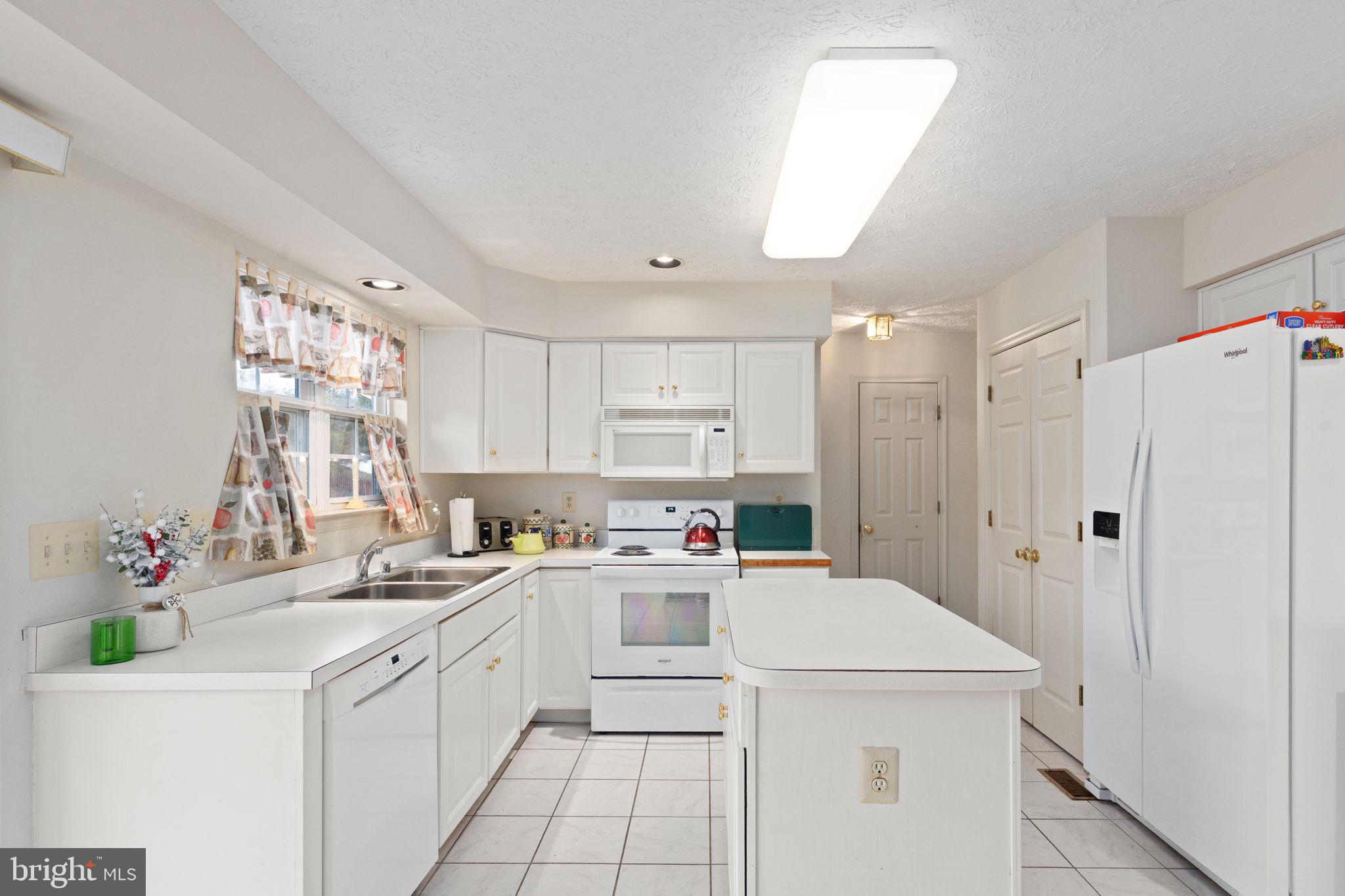 GUNPOWDER RIDGE - Residential