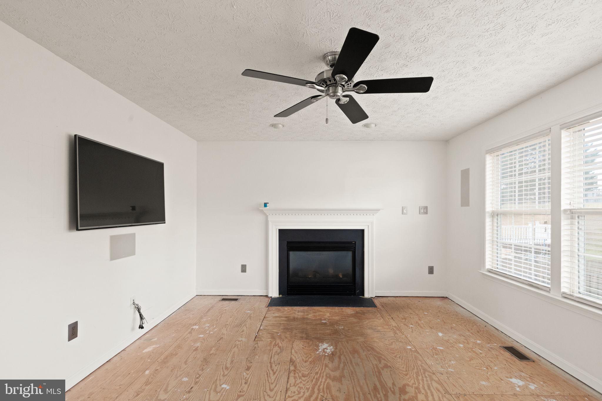 GUNPOWDER RIDGE - Residential