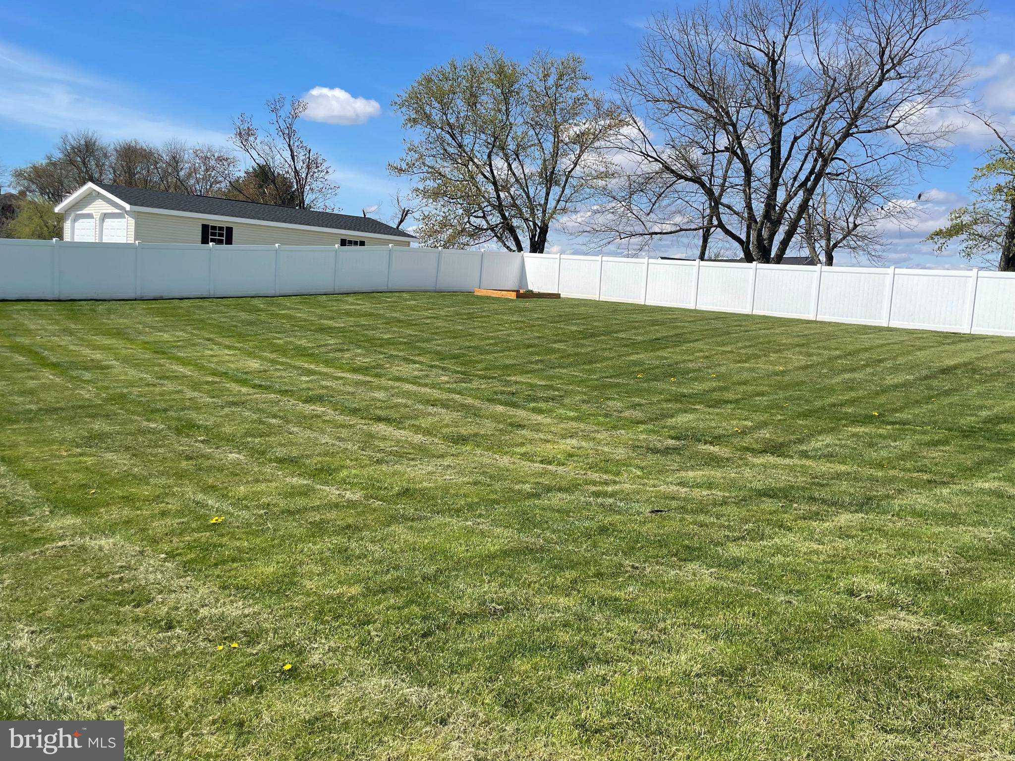 AMBERFIELD - Residential