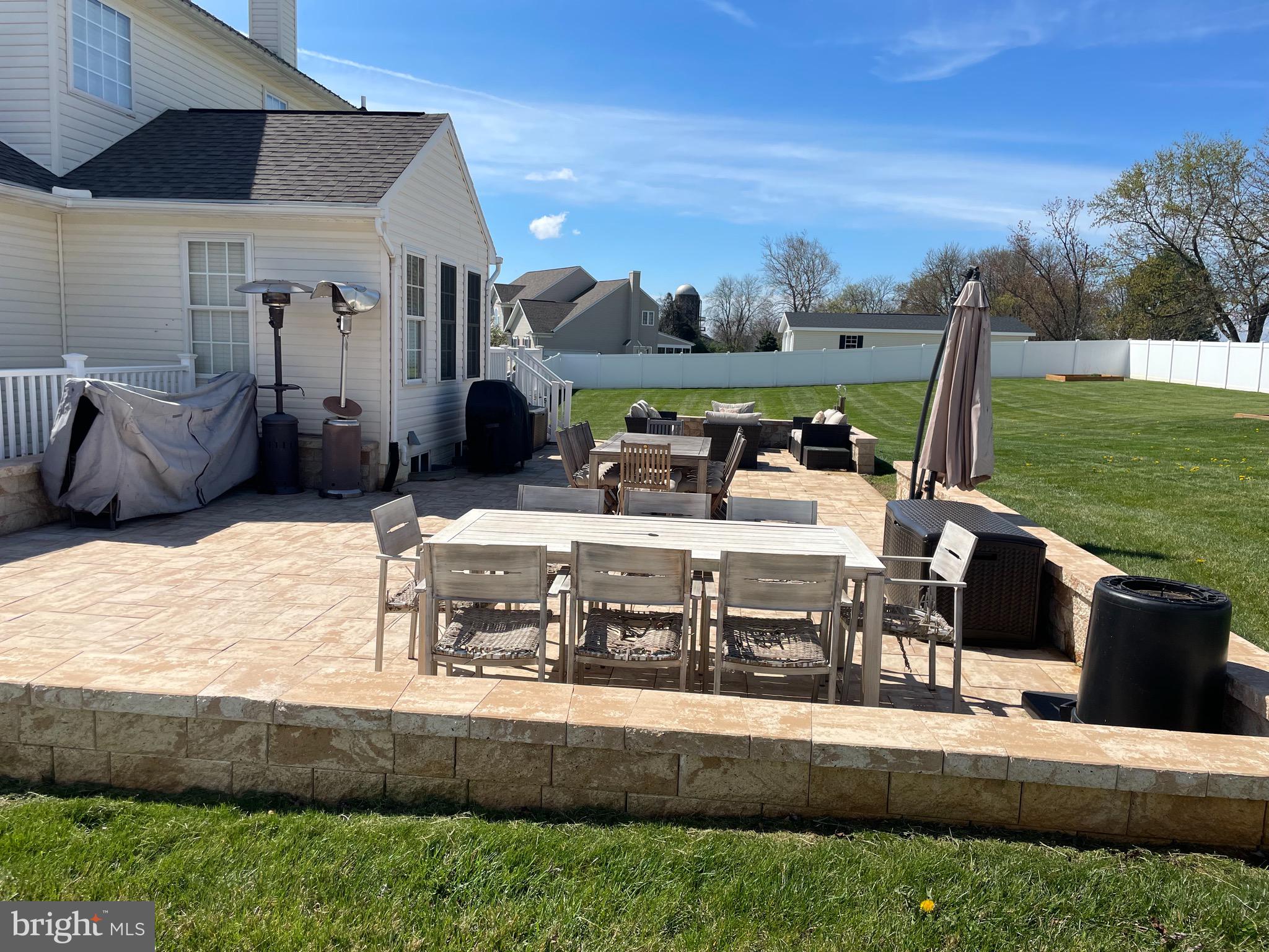 AMBERFIELD - Residential