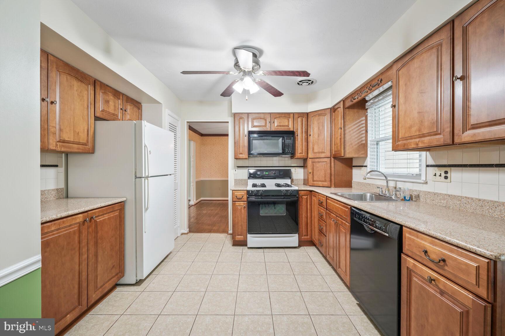 MARLTON - Residential