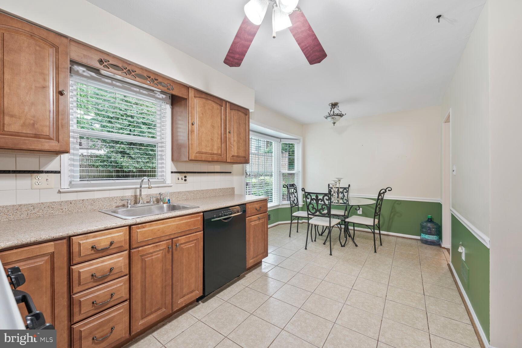 MARLTON - Residential