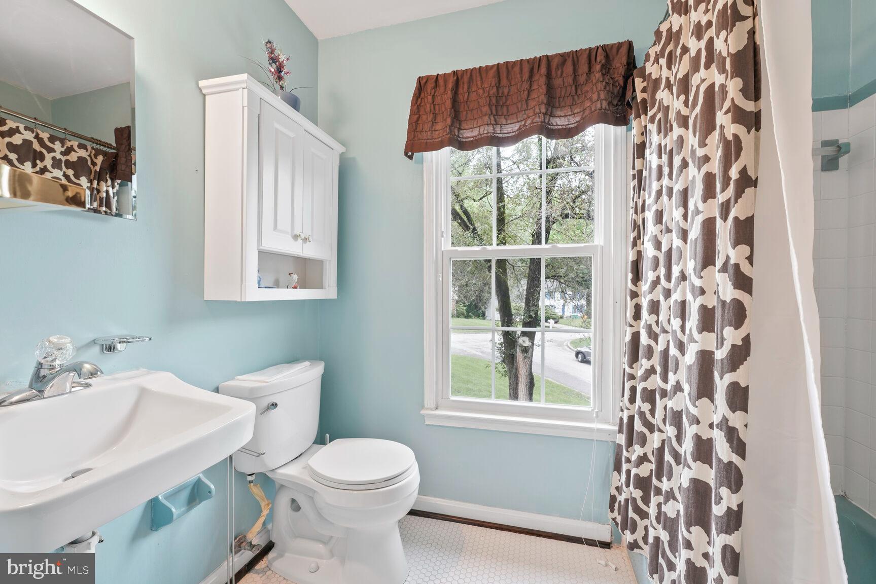 MARLTON - Residential