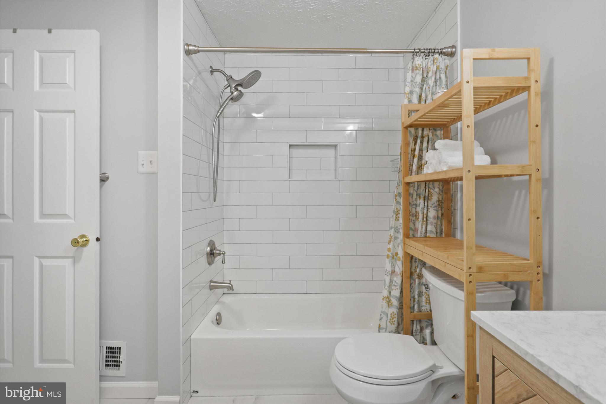 NEWINGTON HEIGHTS - Residential