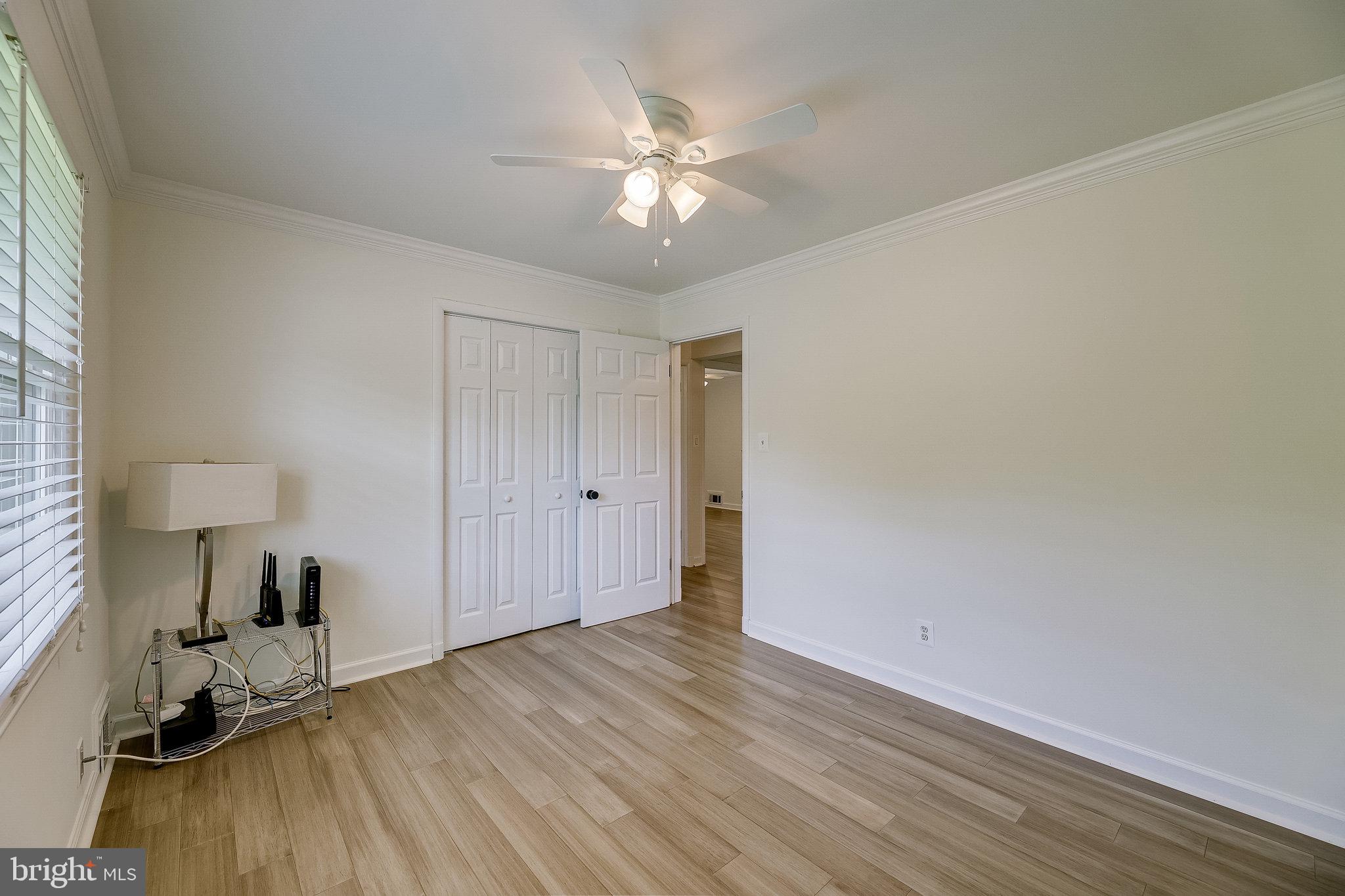 LINCOLNIA HILLS - Residential