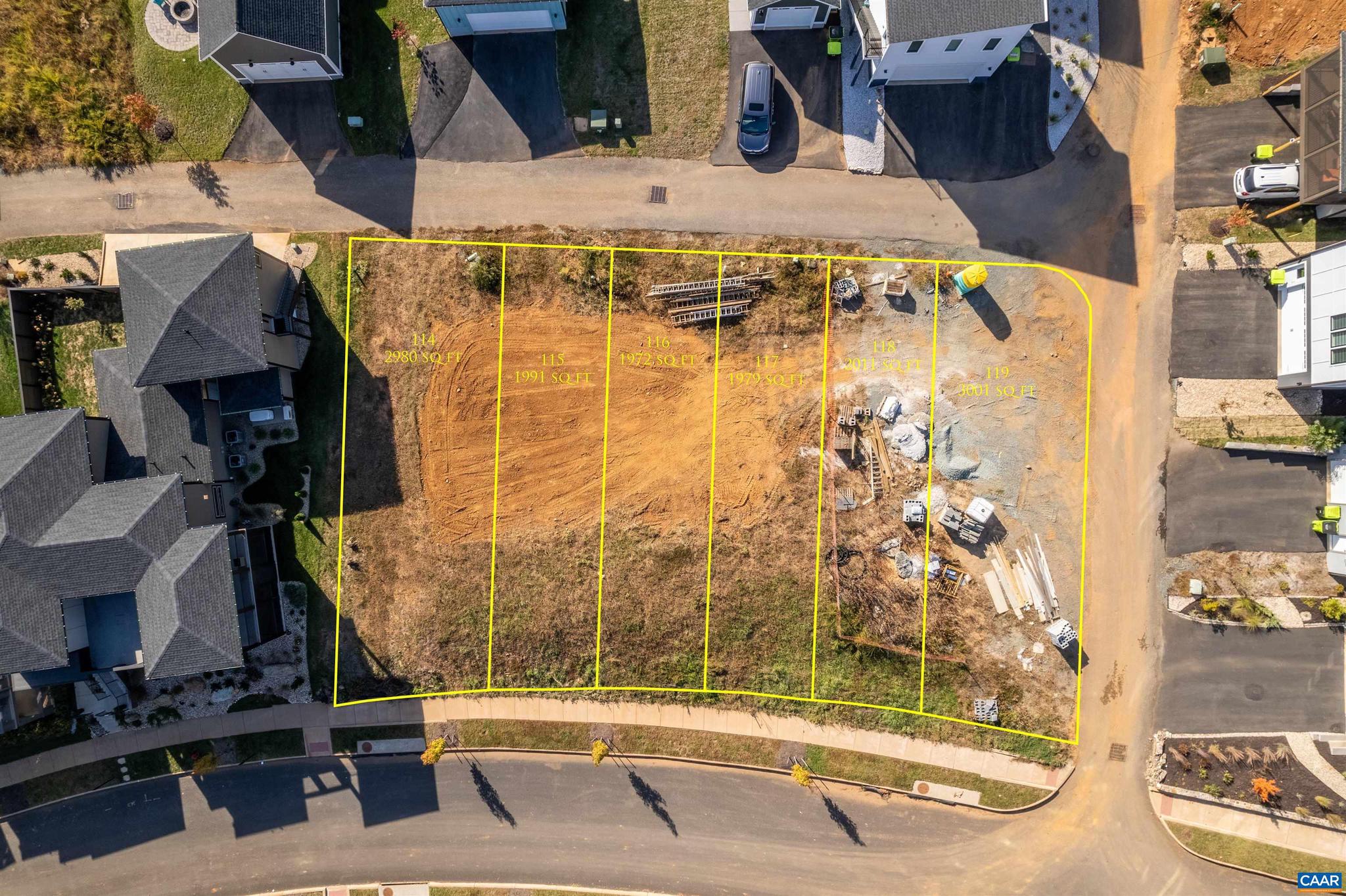 LOCHLYN HILL - Residential