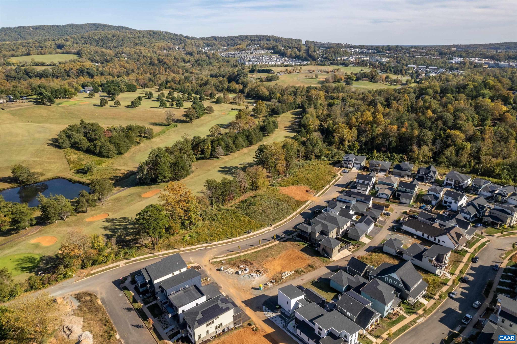 LOCHLYN HILL - Residential