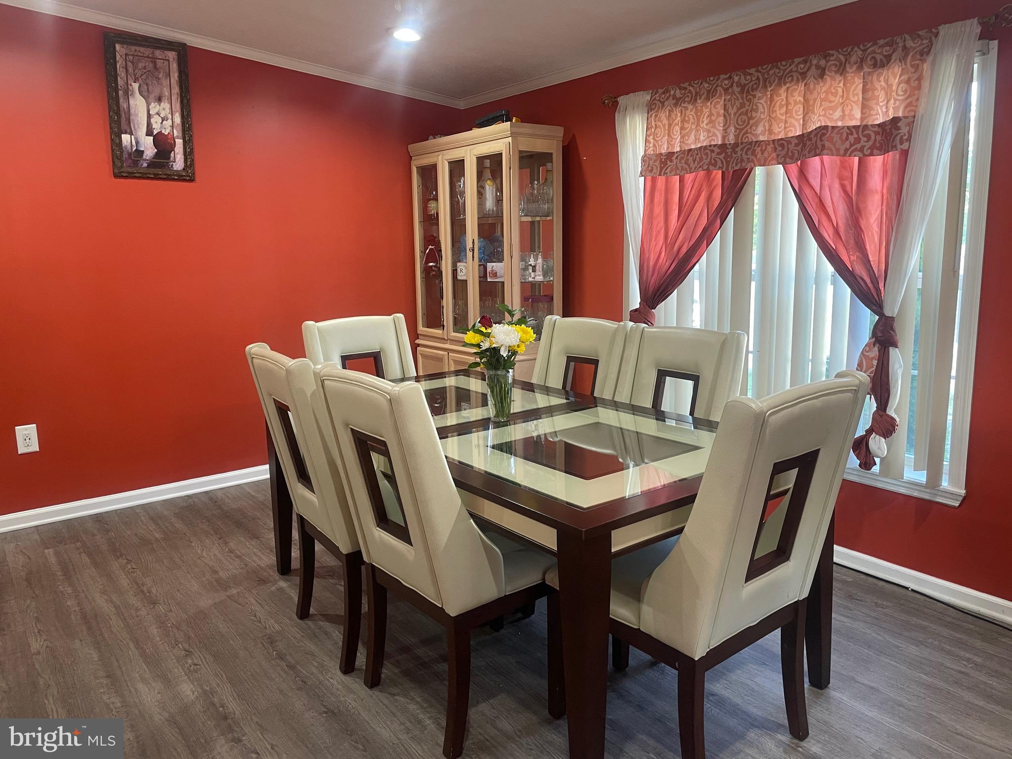FERNWOOD PARK - Residential