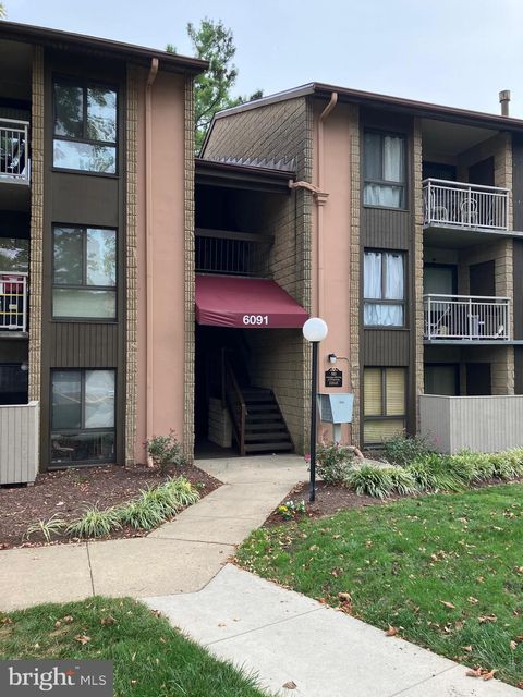 Photo of 6091 Majors Lane #11, COLUMBIA, MD 21045 (MLS # MDHW2063308)