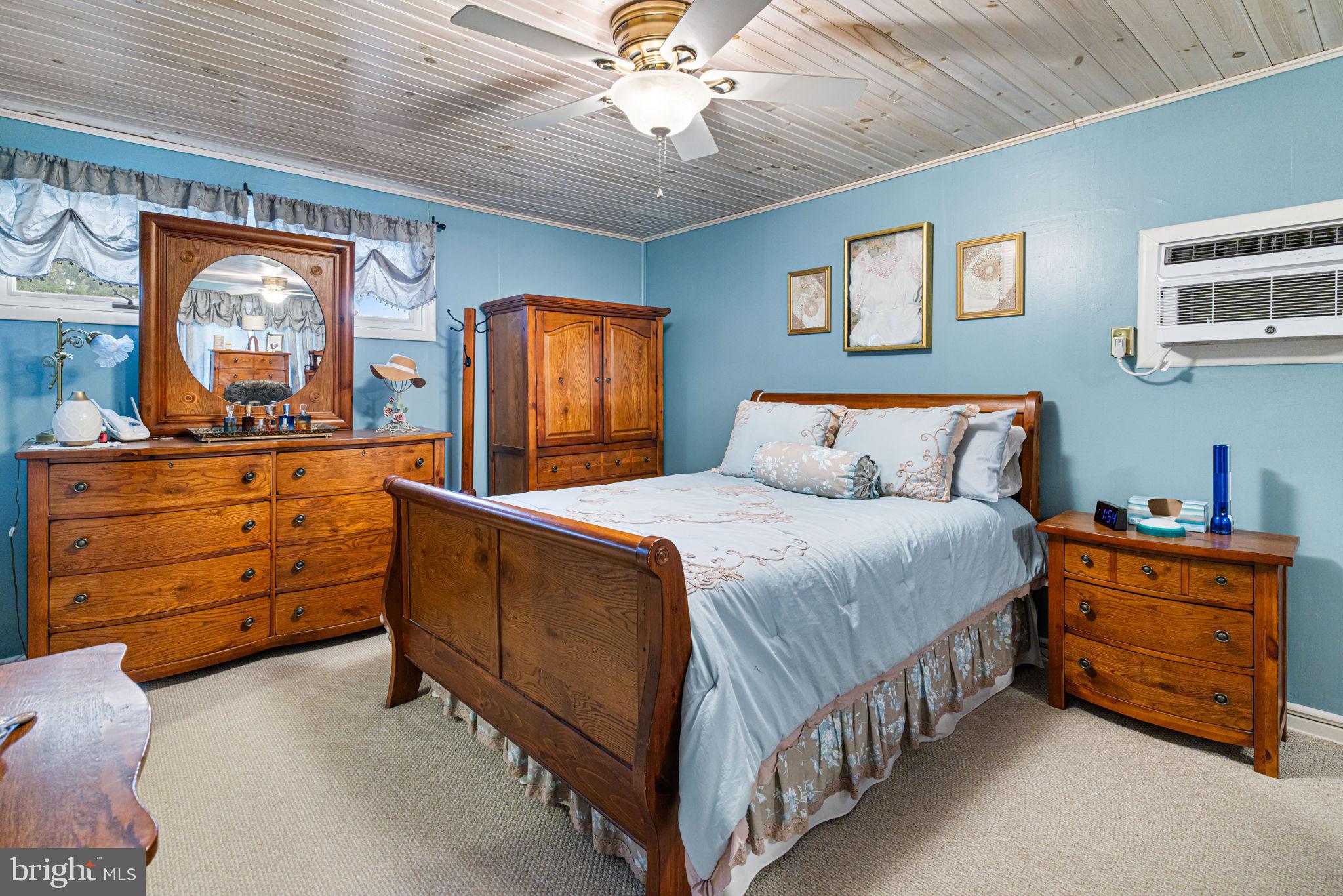 HUNTINGDON VALLEY - Residential