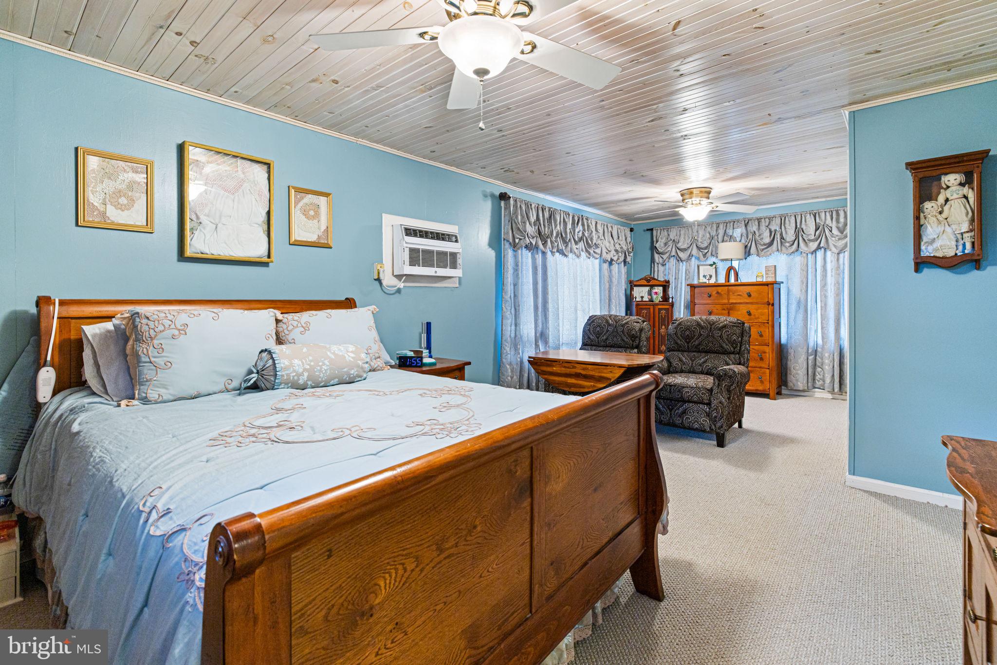 HUNTINGDON VALLEY - Residential