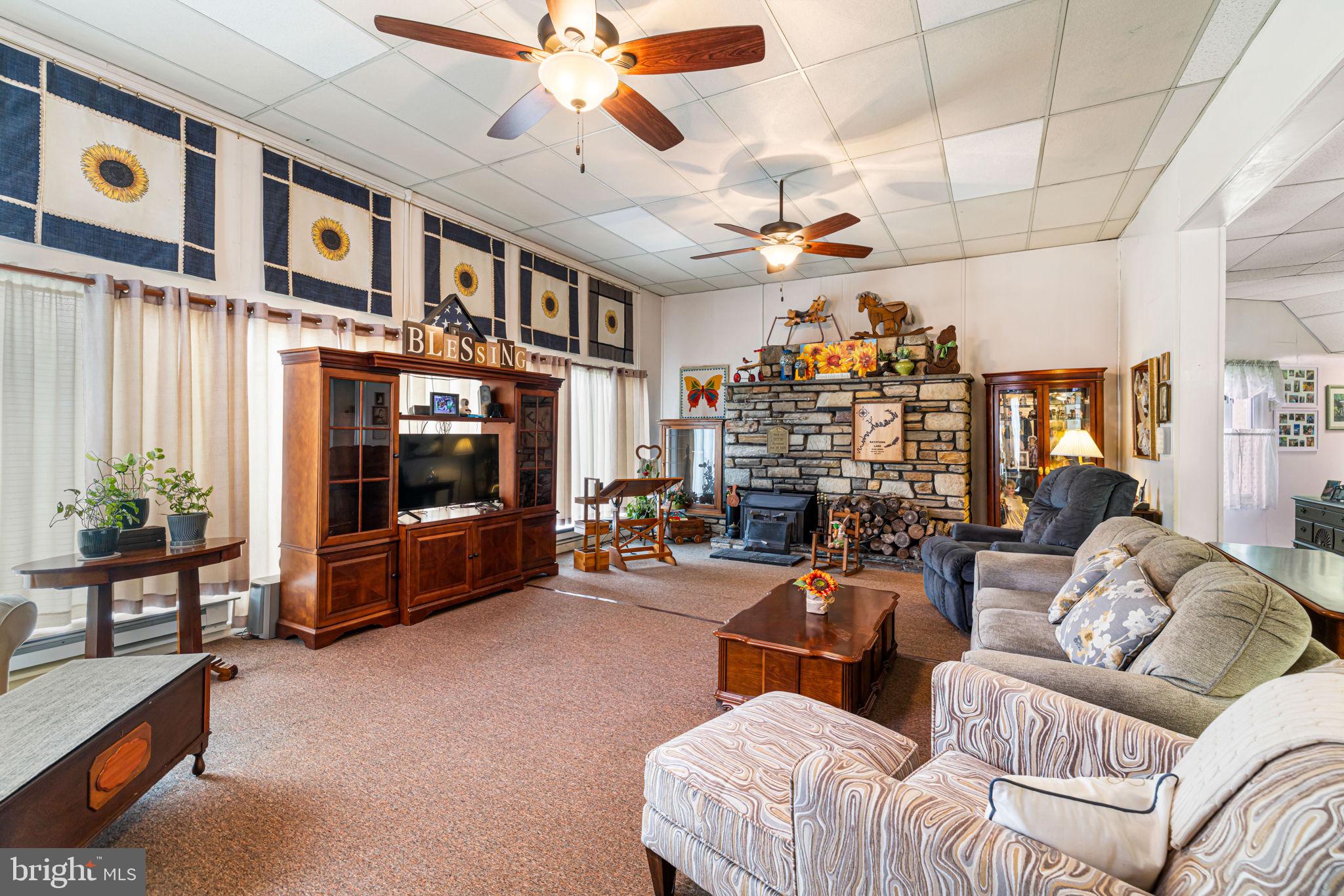 HUNTINGDON VALLEY - Residential