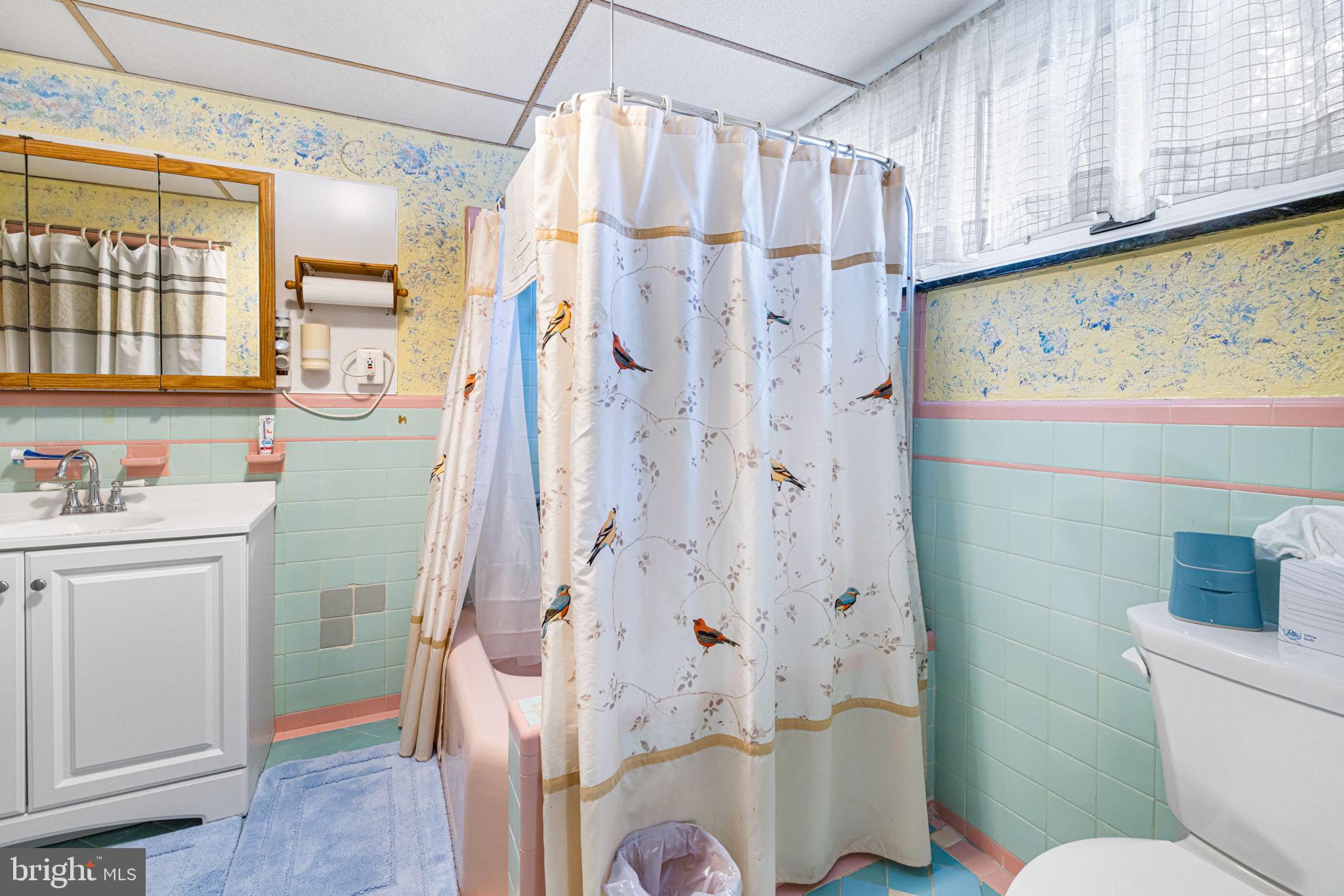 HUNTINGDON VALLEY - Residential