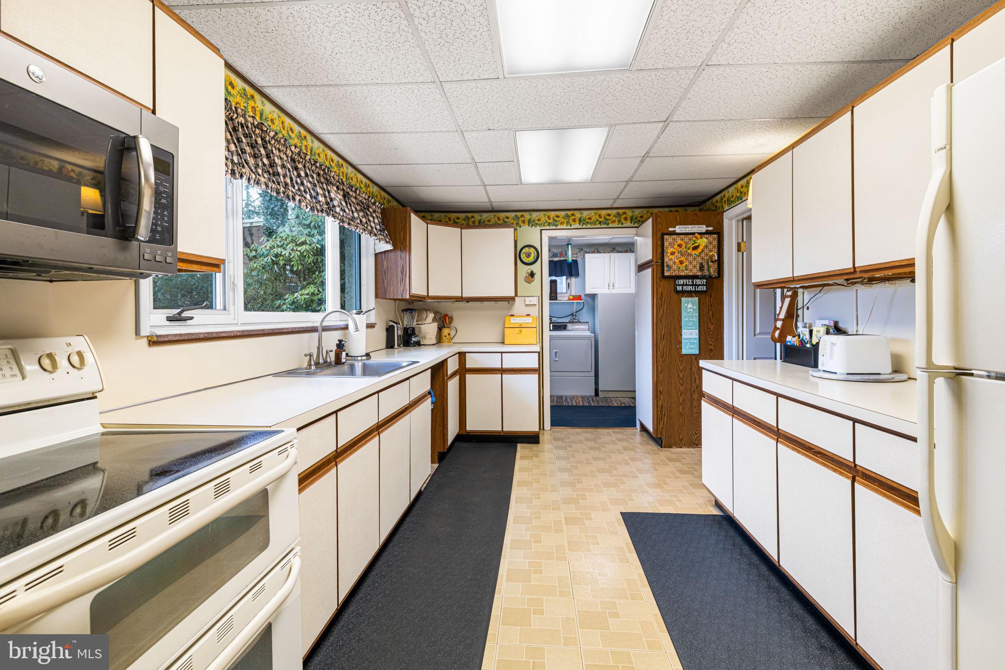 HUNTINGDON VALLEY - Residential