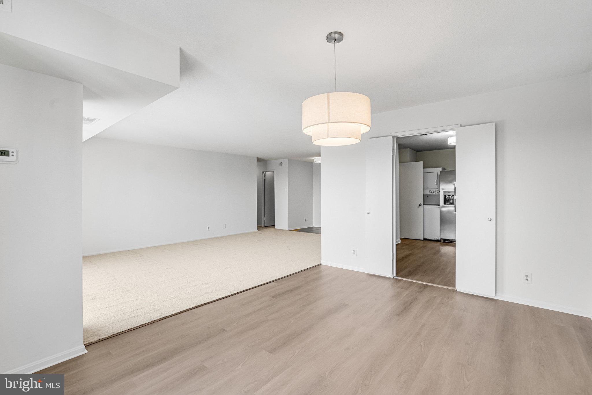 WATERGATE AT LANDMARK - Residential