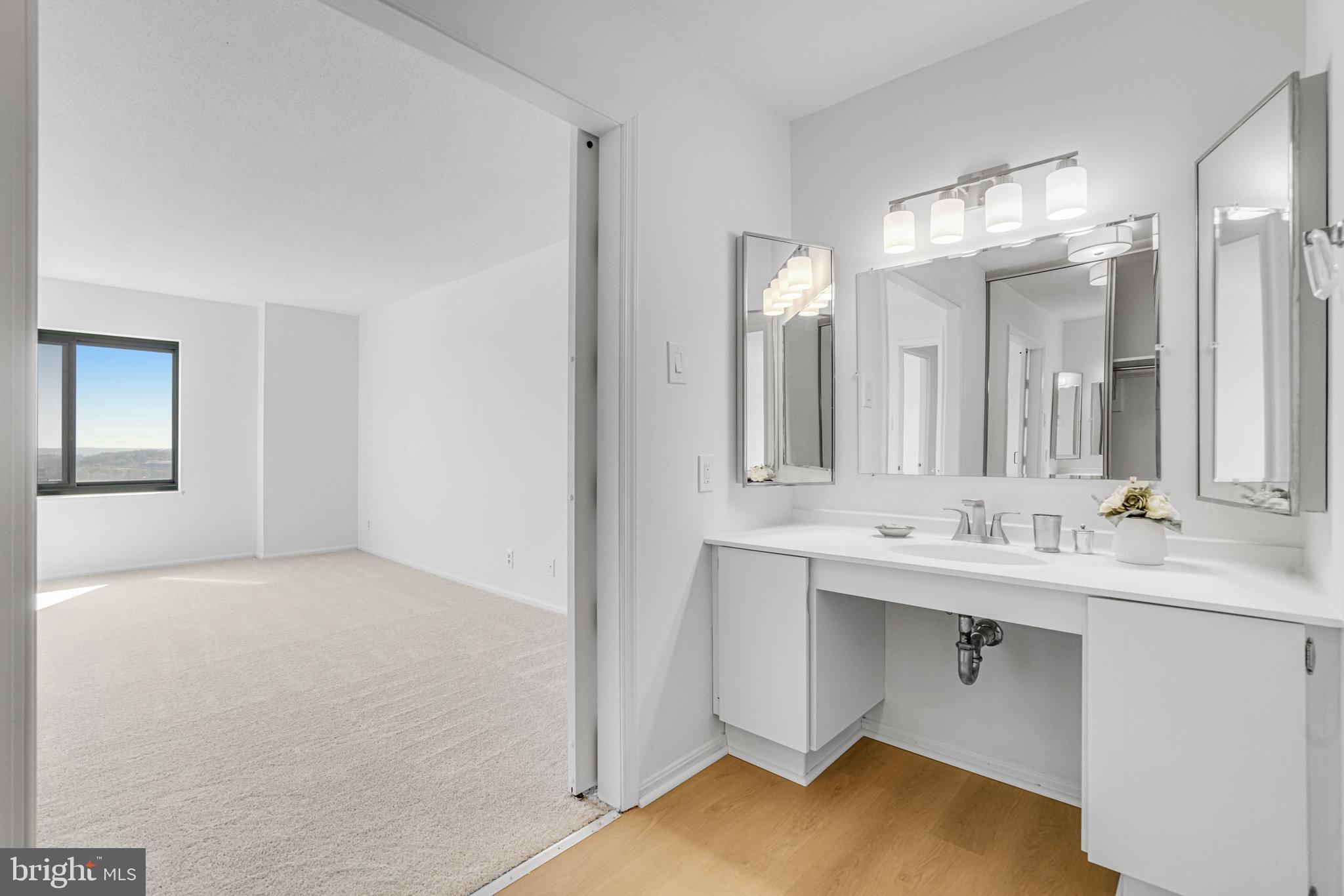 WATERGATE AT LANDMARK - Residential