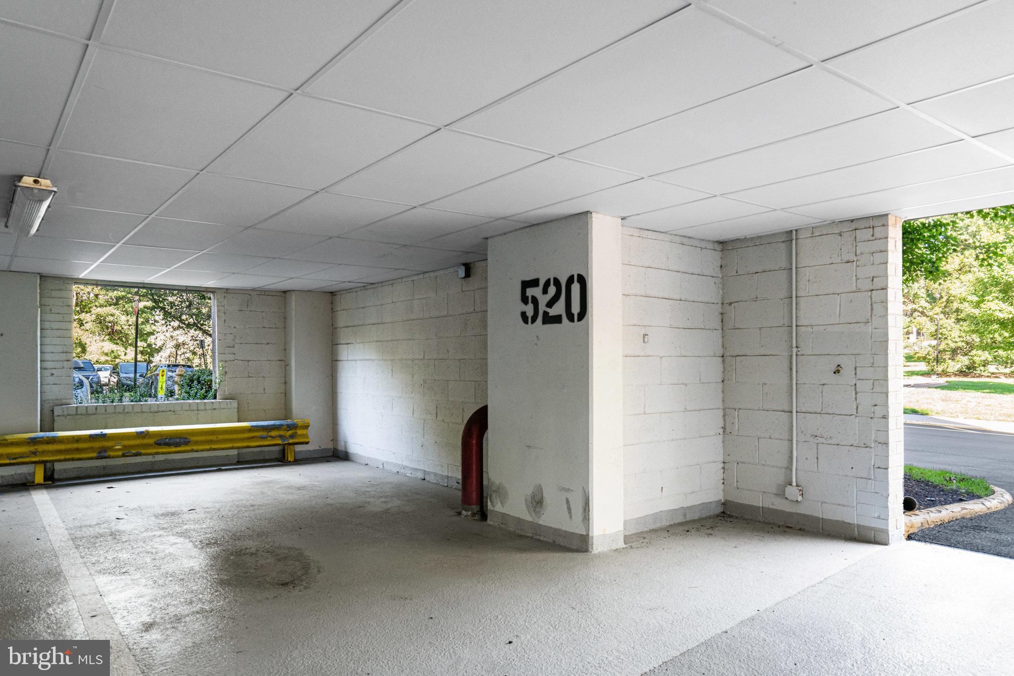 WATERGATE AT LANDMARK - Residential