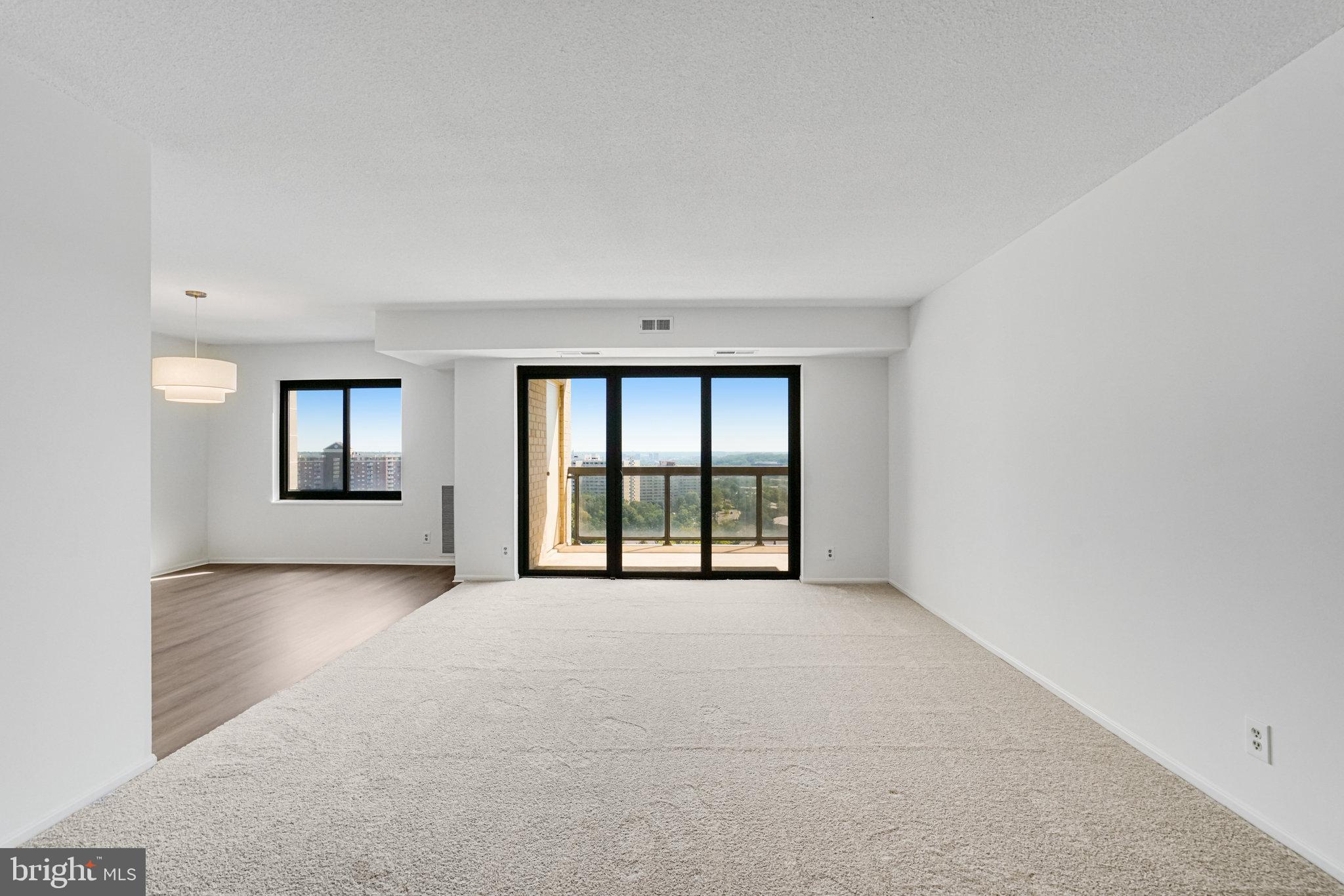 WATERGATE AT LANDMARK - Residential