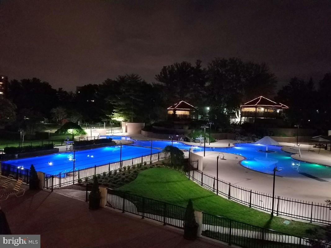 WATERGATE AT LANDMARK - Residential