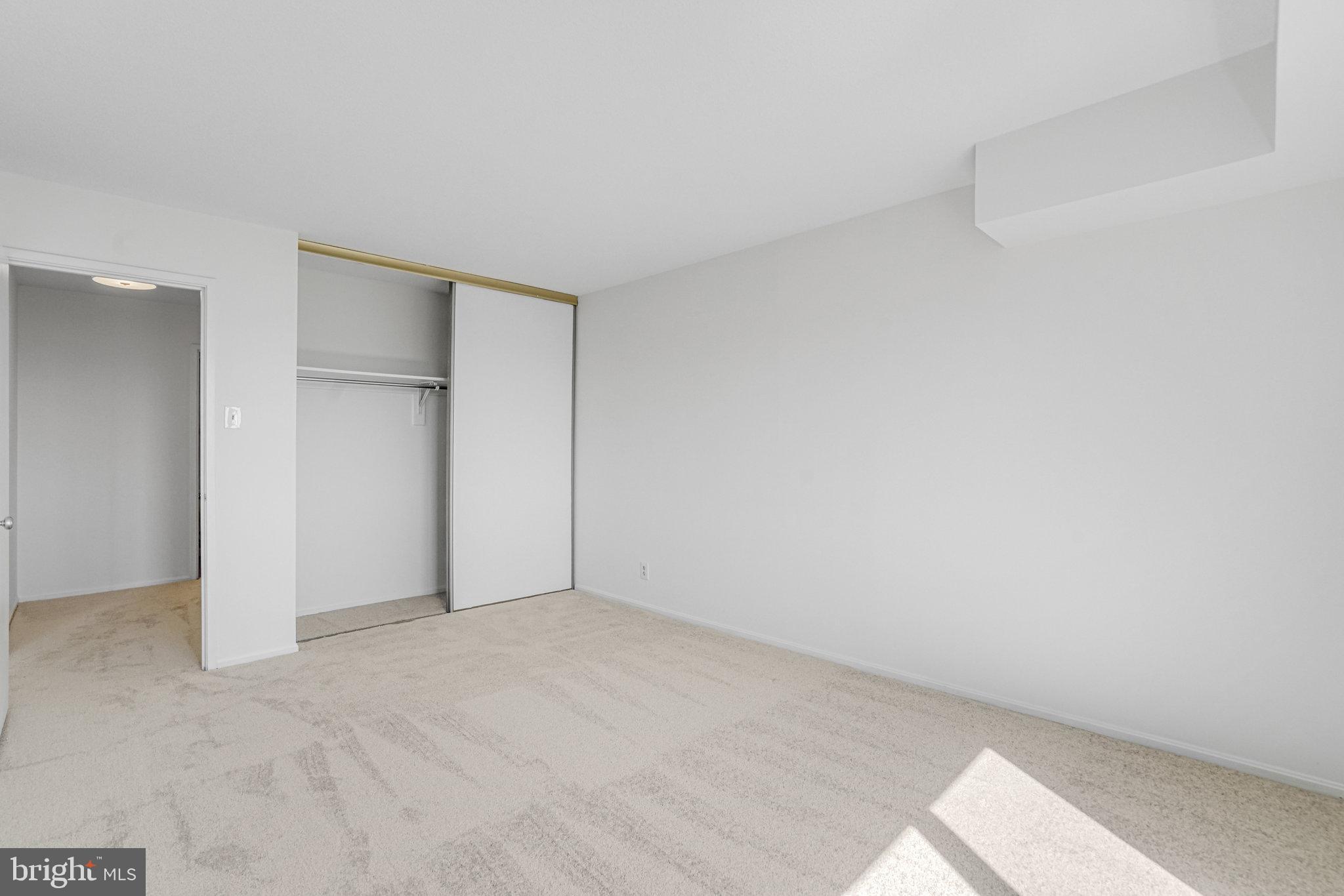 WATERGATE AT LANDMARK - Residential