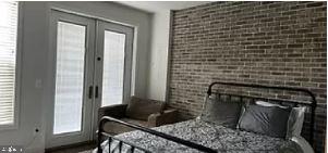 ROBINSON MANOR - Residential