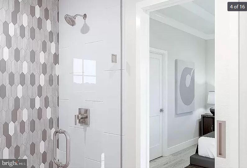 ROBINSON MANOR - Residential