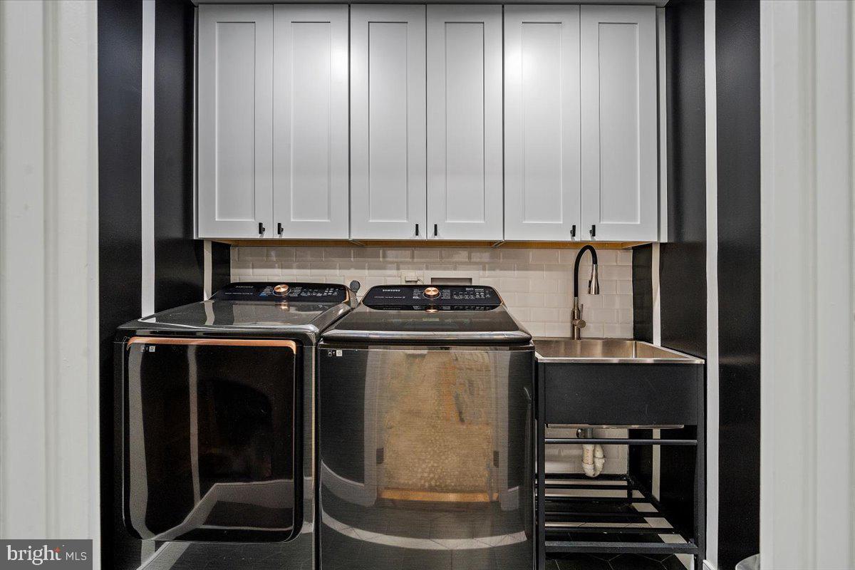 LUXMANOR - Residential