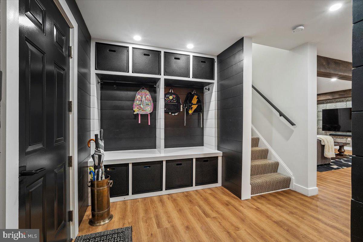 LUXMANOR - Residential