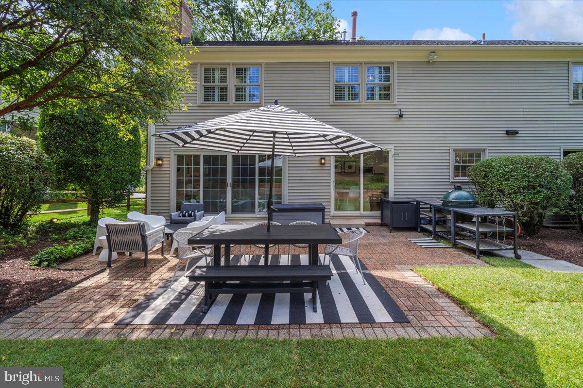 LUXMANOR - Residential