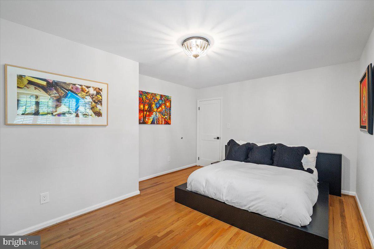 LUXMANOR - Residential