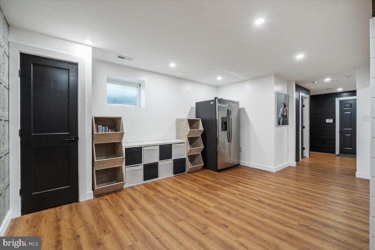 LUXMANOR - Residential