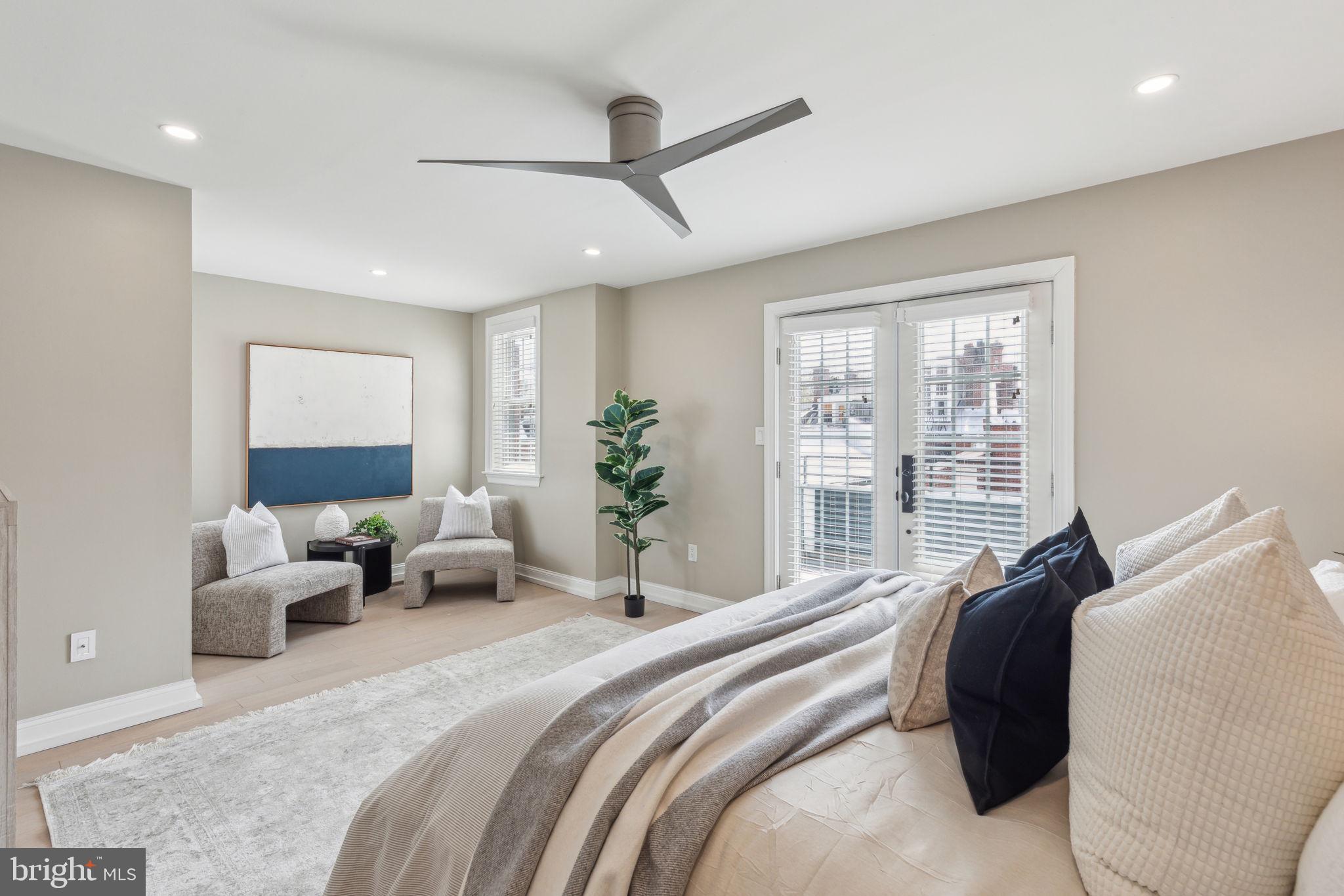 WASHINGTON SQ WEST - Residential