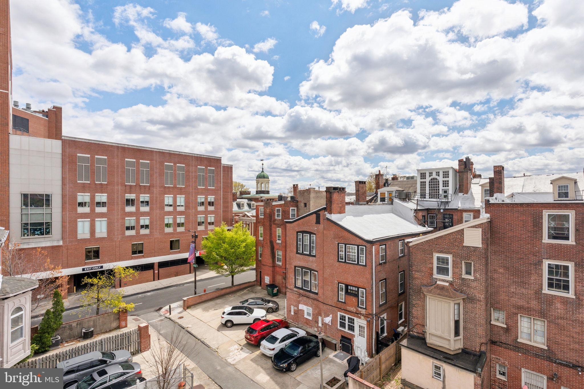 WASHINGTON SQ WEST - Residential