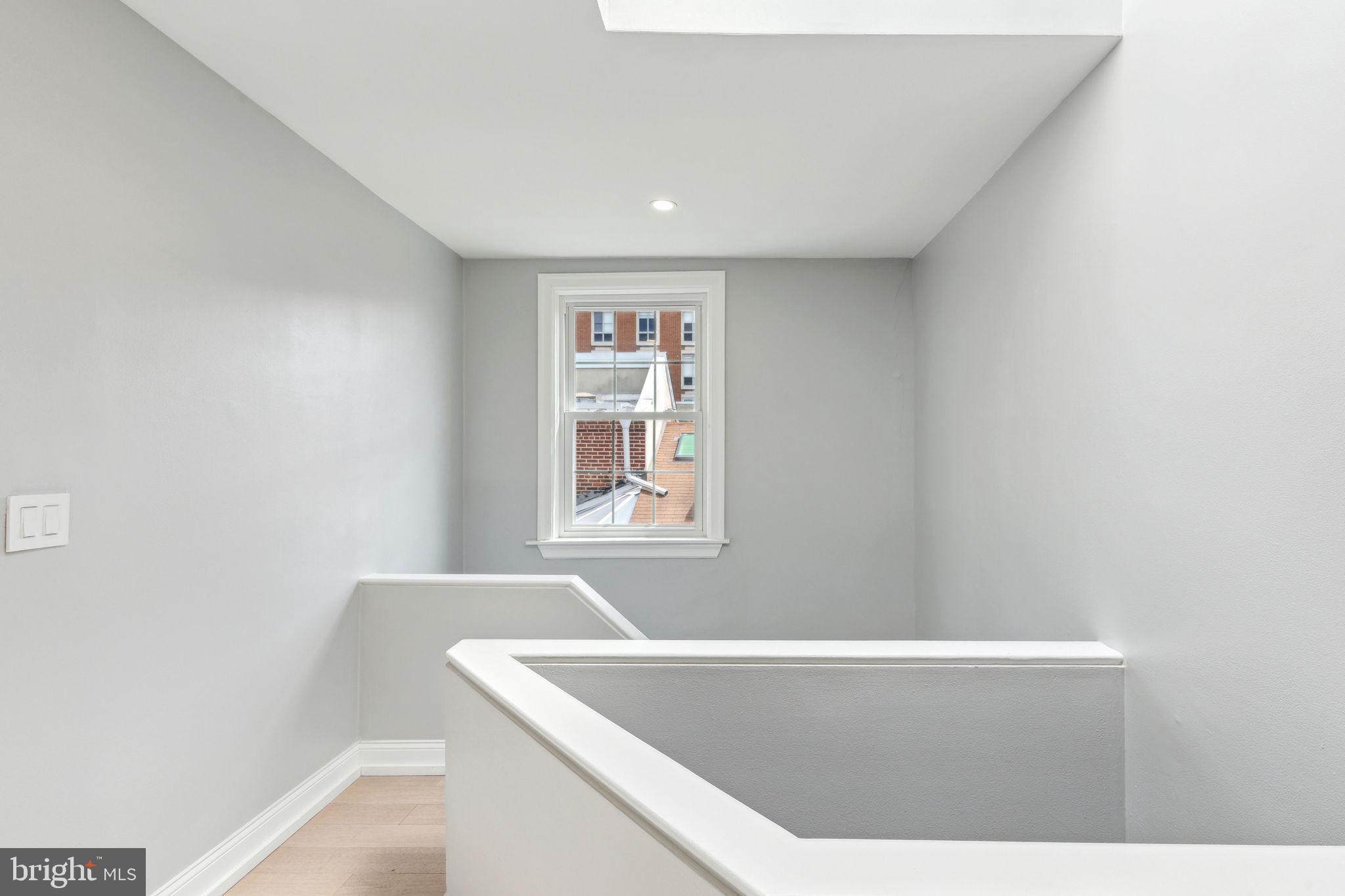 WASHINGTON SQ WEST - Residential