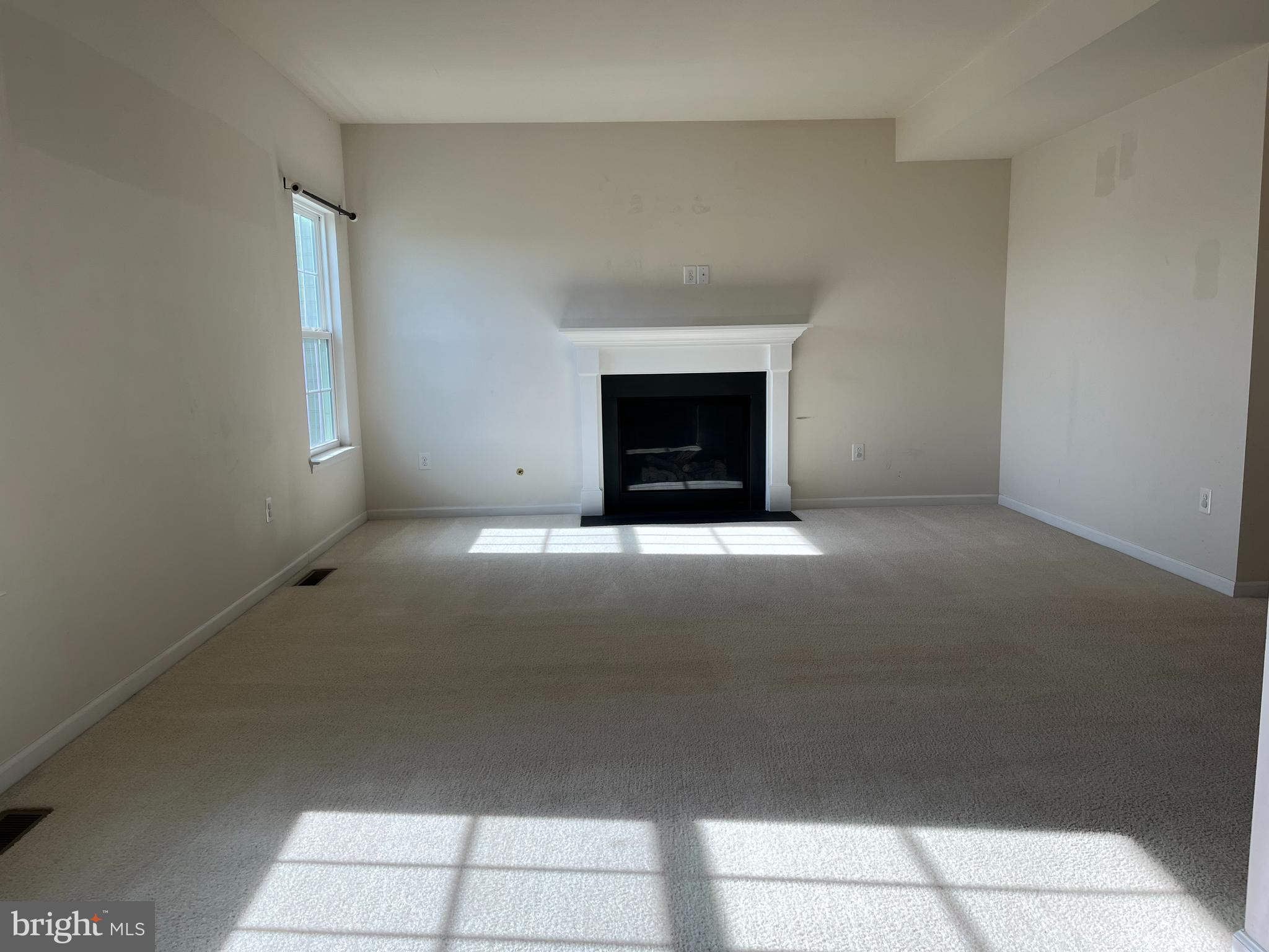 BERKELEY STATION - Residential Lease