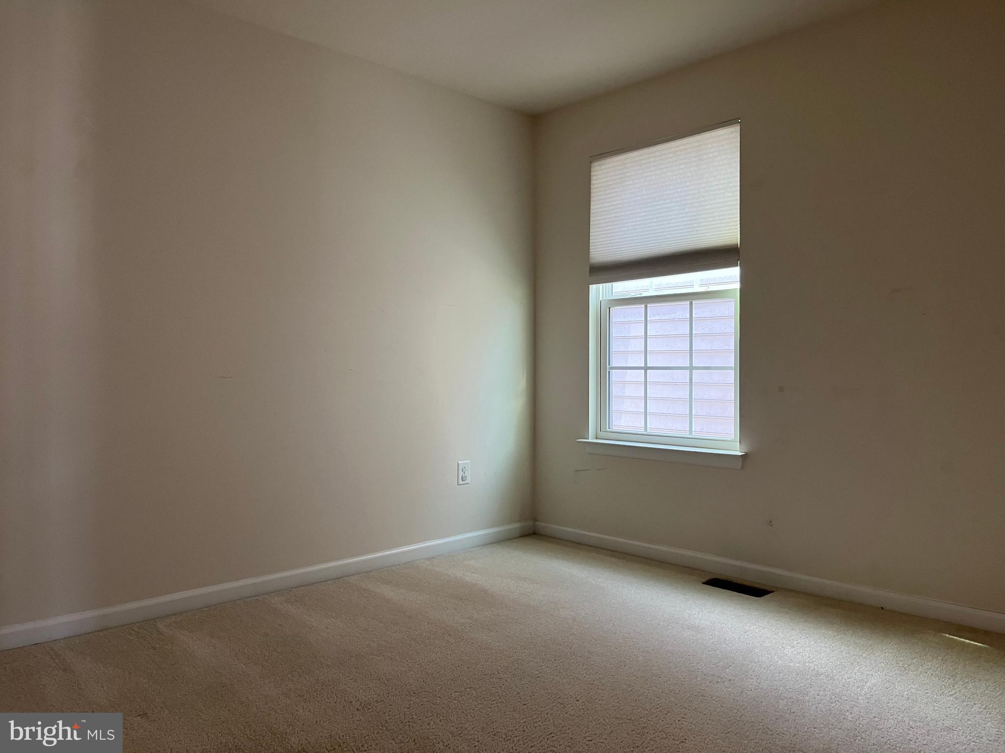 BERKELEY STATION - Residential Lease