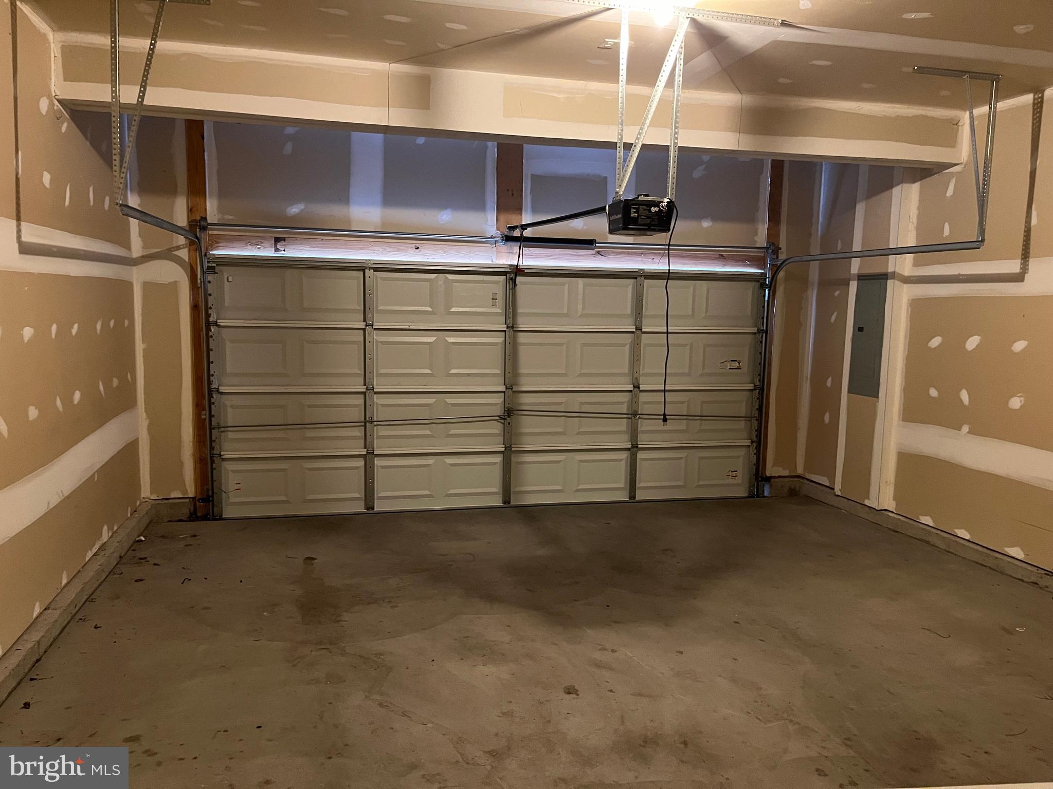 BERKELEY STATION - Residential Lease